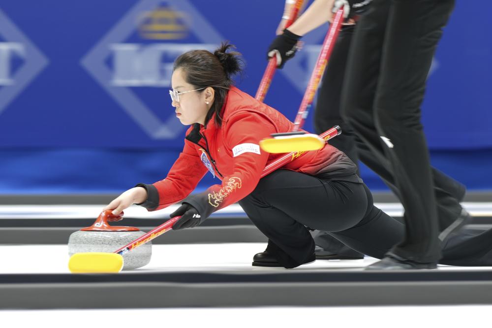 球，埃里克森升至丹麦队史射手榜第三位.